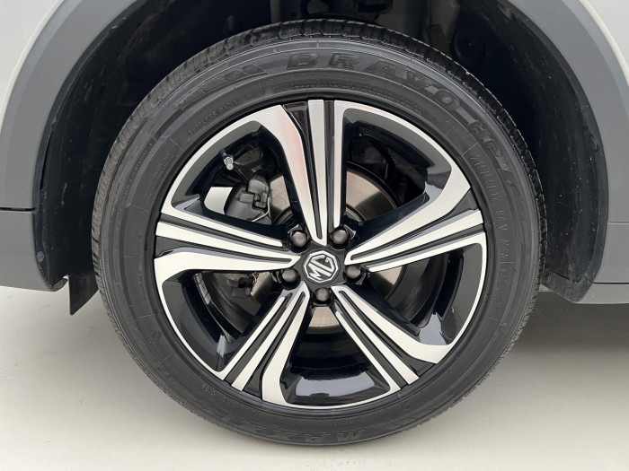 MG ZS 1.5 ESSENTIAL CZ