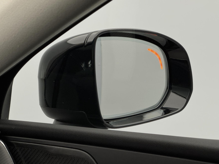 Volvo XC60 B4 AWD PLUS DARK AUT 1. maj