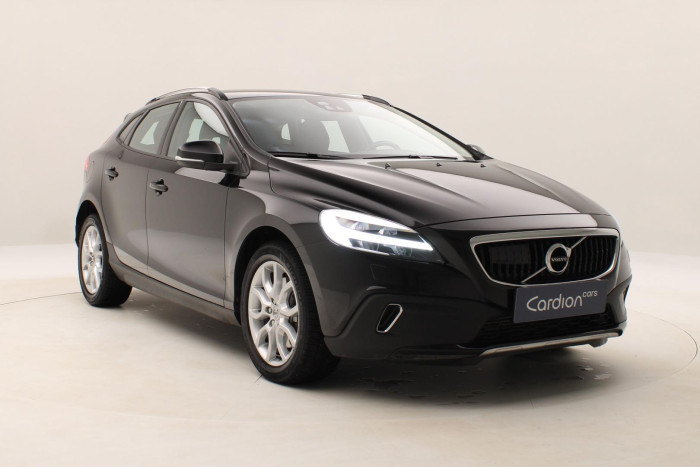 Volvo V40 CC D3 MOMENTUM AUT NAVIGACE 2.0 d CC CC Momentum