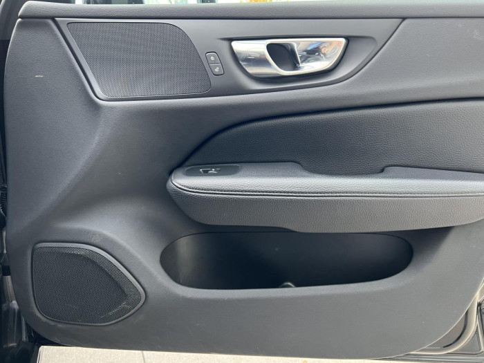 Volvo V60 D3 MOMENTUM 1.maj. 2.0 d Momentum