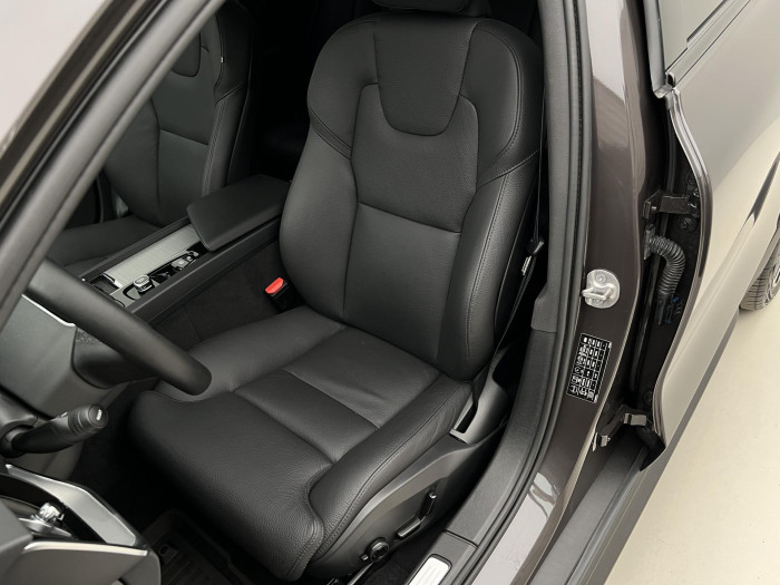 Volvo V60 B5 AWD PLUS BRIGHT AUT 1.maj.