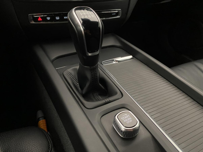 Volvo V60 D3 MOMENTUM REZERVACE 2.0 d Momentum