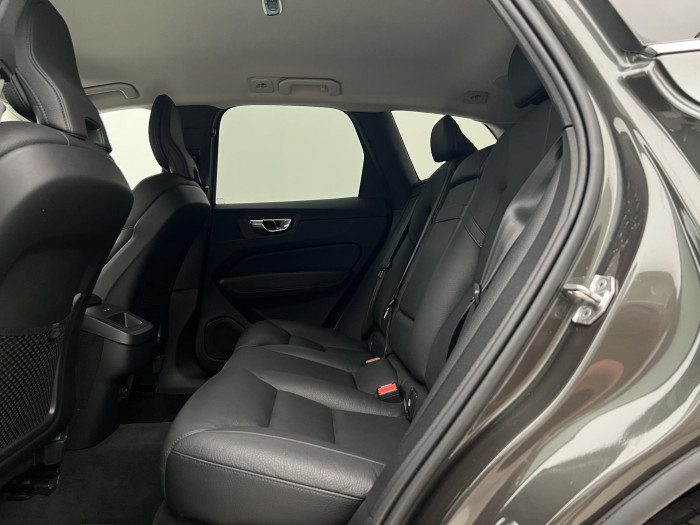 Volvo XC60 B4 AWD INSCRIPTION AUT 1.maj.