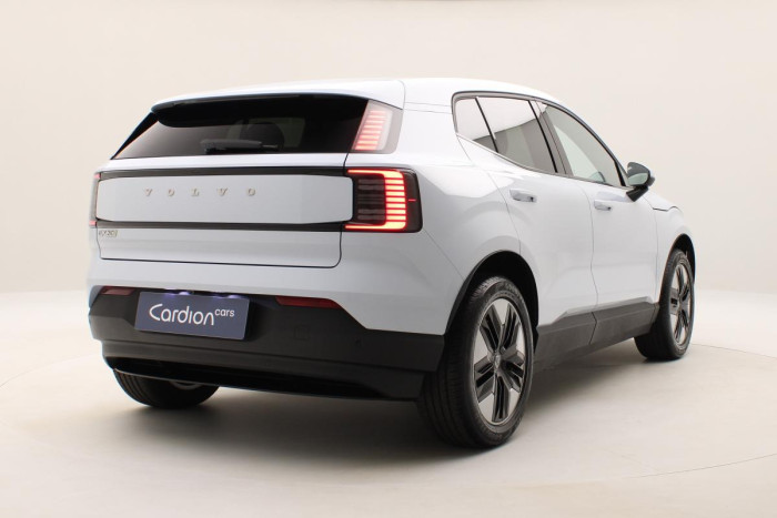 Volvo EX30 PURE ELECTRIC RECHAR. CORE RWD