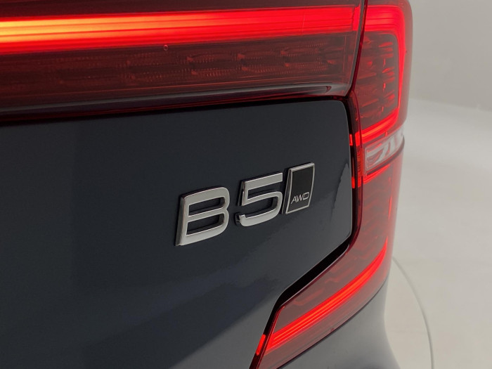 Volvo S60 B5 AWD ULTIMATE DARK AUT