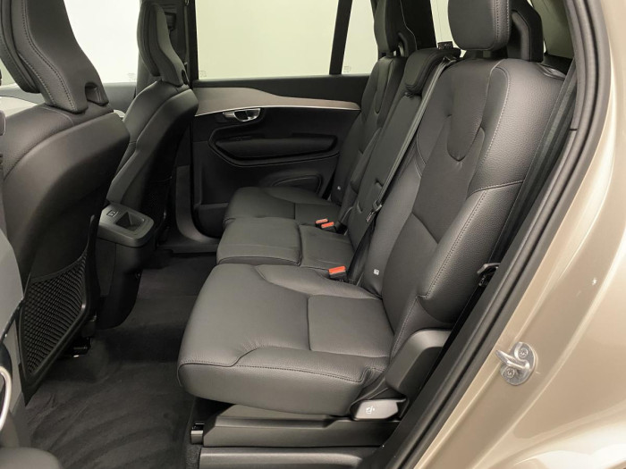 Volvo XC90 B5 AWD AUT CORE 7míst