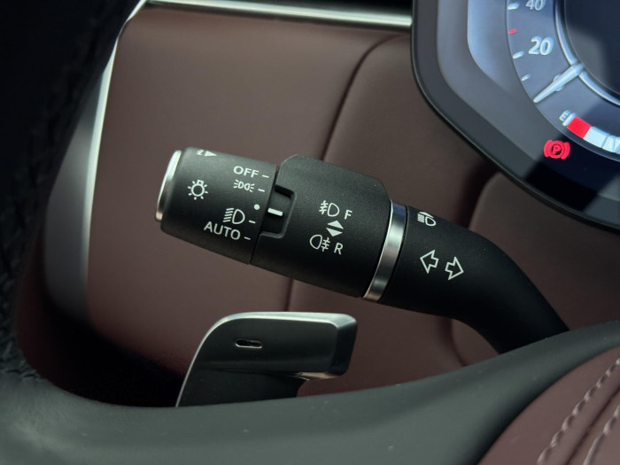 Land Rover Range Rover P530 AUTOBIOGRAPHY REZERVACE