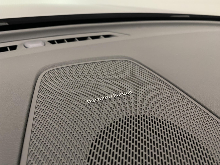 Volvo XC60 B5 AWD AUT DARK PLUS