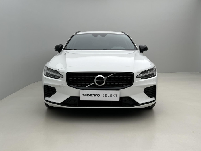 Volvo V60 T8 AWD RECHARGE R-DESIGN AUT