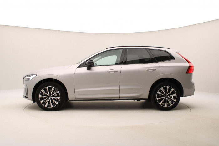 Volvo XC60 B4 AWD PLUS DARK AUT CZ 1.maj