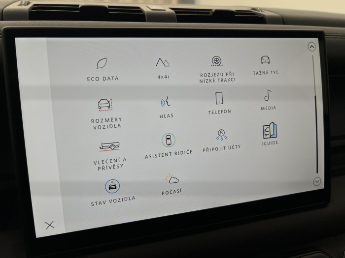 Land Rover Defender 110 D300 X-DYNAMIC SE AWD AUT 3.0 d Dynamic SE