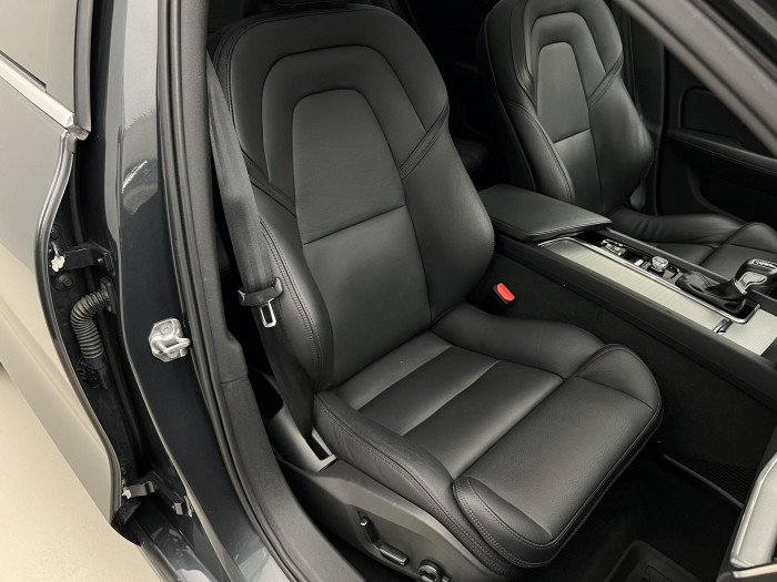 Volvo V60 D4 INSCRIPTION AUT 2.0 d