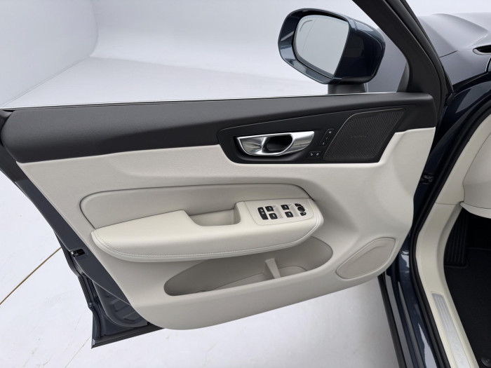 Volvo XC60 B5 AWD AUT BRIGHT PLUS