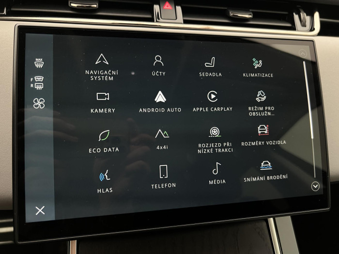 Land Rover Range Rover Evoque P250 DYNAMIC SE AWD AUT CZ 2.0 Dynamic SE