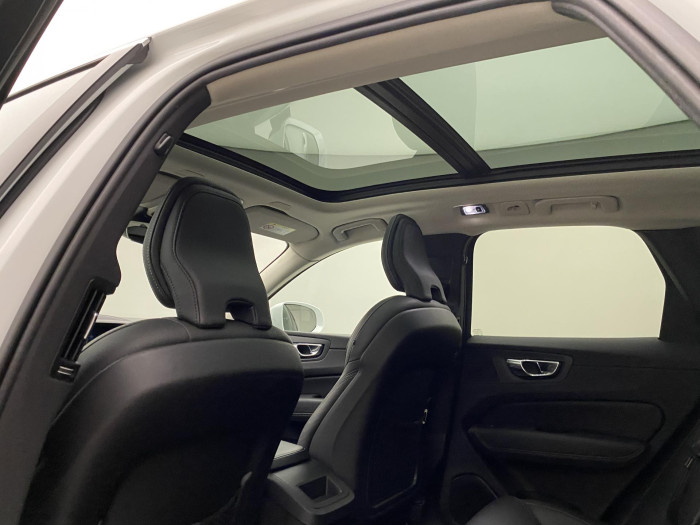 Volvo XC60 D5 AWD INSCRIPTION AUT CZ 2.0 d