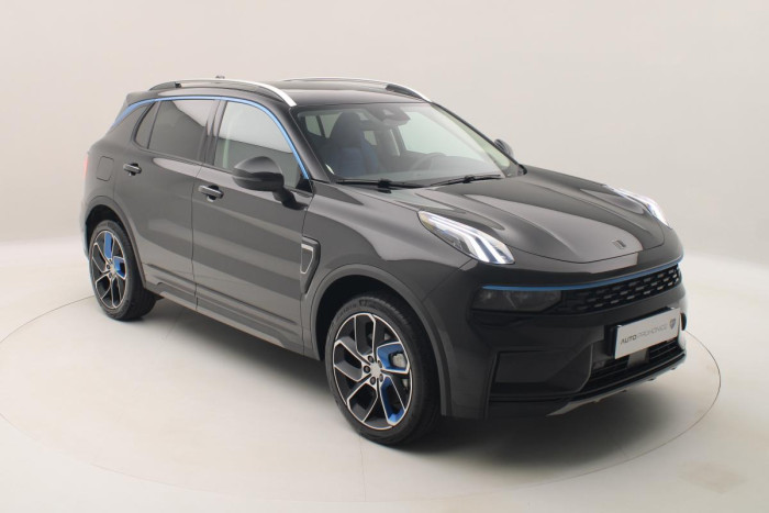 Lynk & Co 01 PHEV DCT AUT 1.maj. REZERVACE