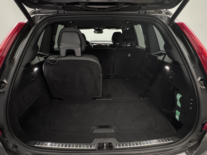 Volvo XC90 B5 AWD PLUS DARK CZ 1.maj