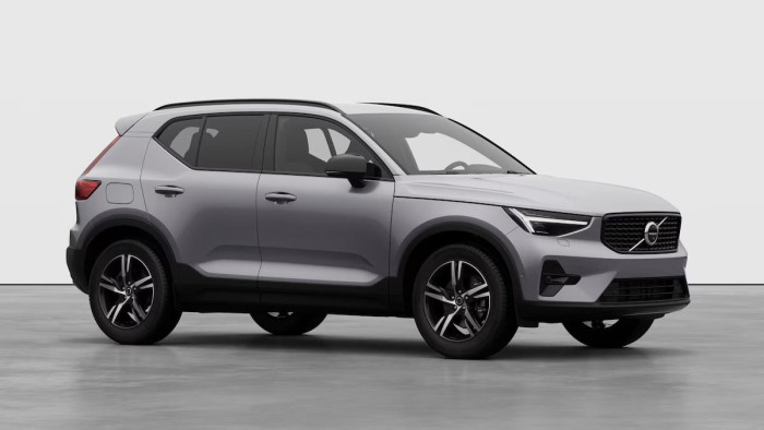Volvo XC40 B4 AUT DARK PLUS