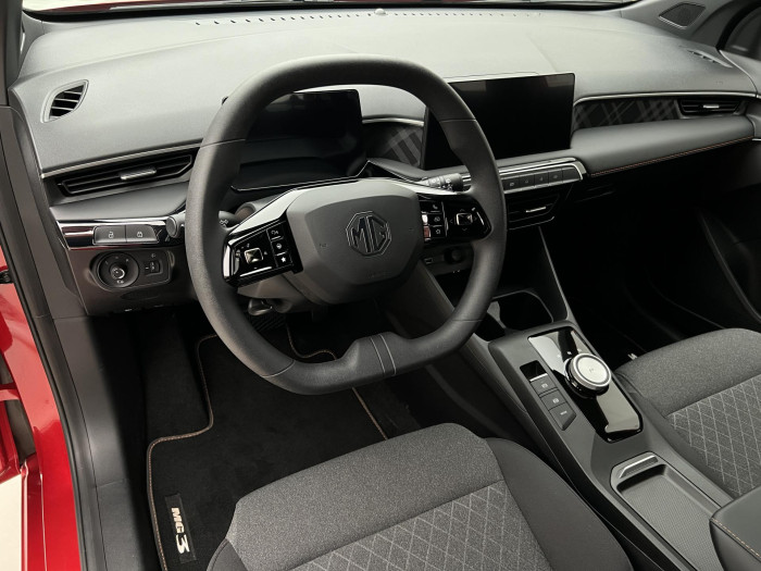 MG MG3 1.5 EMOTION Hybrid+ AUT CZ