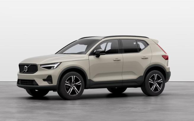 Volvo XC40 B4 AUT BLACK PLUS