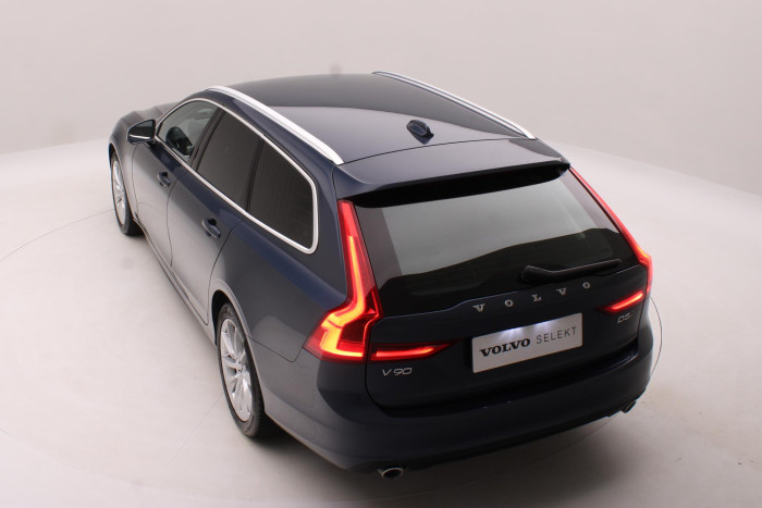 Volvo V90 D5 AWD MOMENTUM AUT 2.0 d Momentum