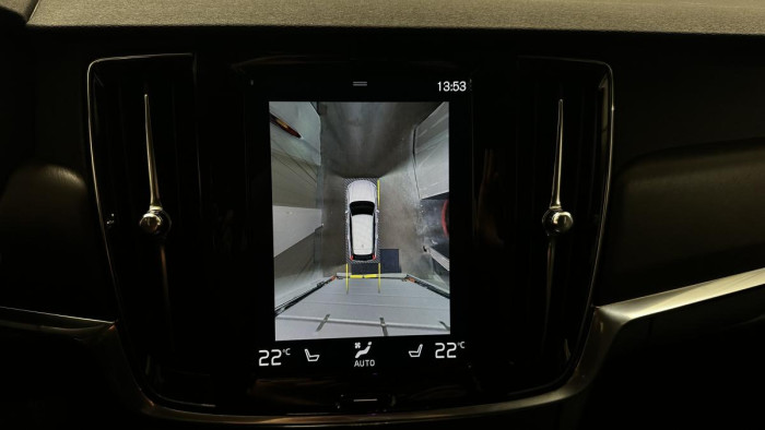 Volvo V90 CROSS COUNTRY D4 REZERVACE 2.0 d