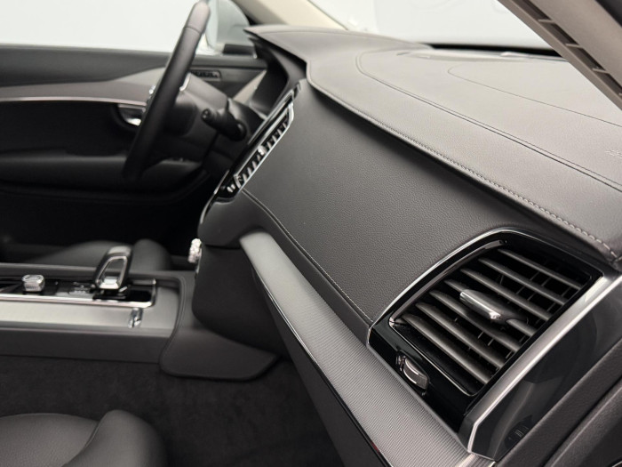 Volvo XC90 B5 AWD BRIGHT PLUS CZ 1.maj 7M