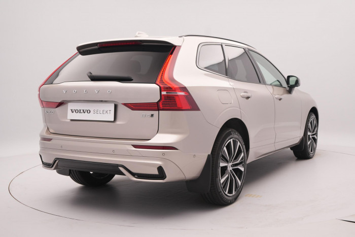 Volvo XC60 B4 AWD PLUS DARK AUT 1. maj