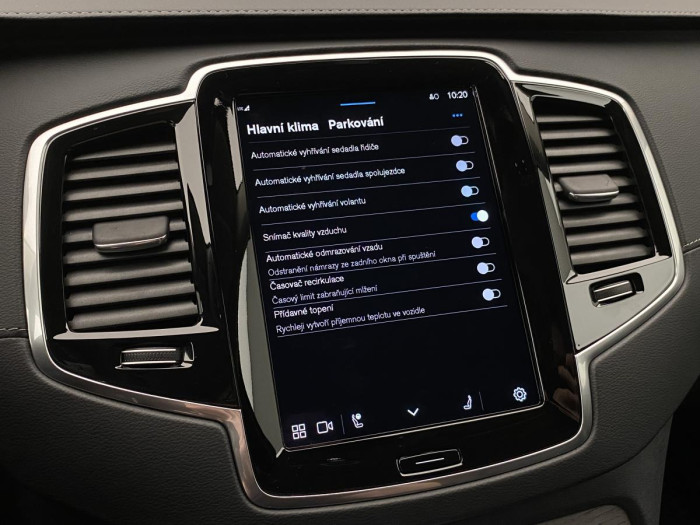 Volvo XC90 B6 AWD AUT BRIGHT PLUS 7-míst 2.0 Plus
