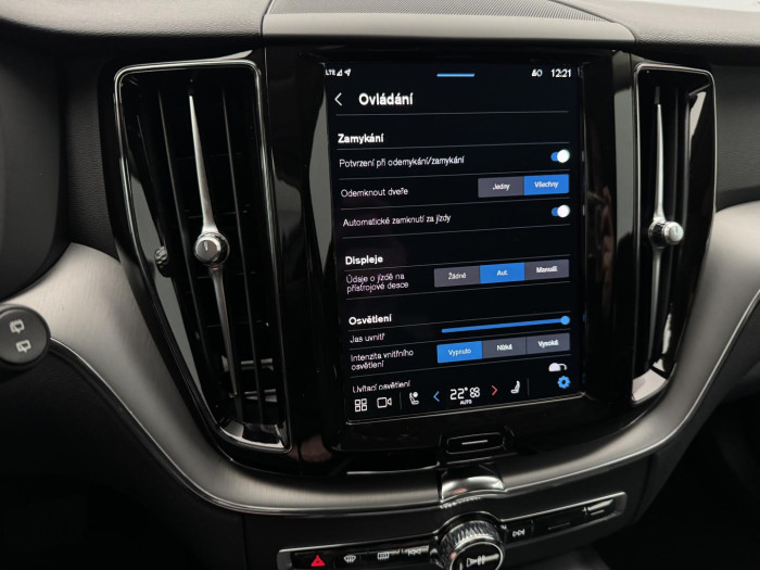 Volvo XC60 B4 CORE AUT