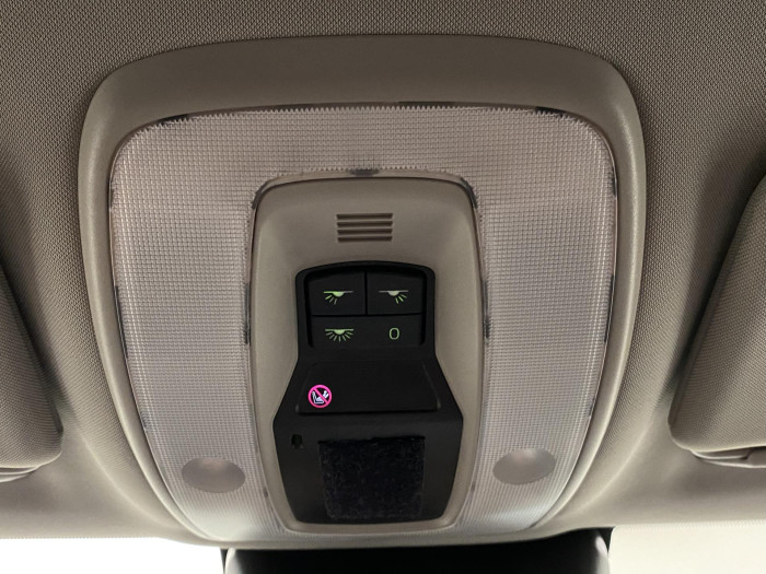 Volvo V60 D5 MOMENTUM 2.4 d Momentum