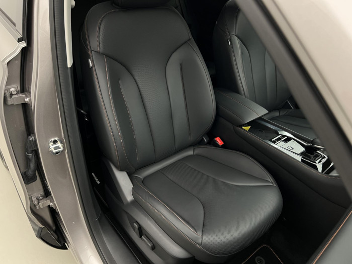 MG HS 1.5 TGI EXCLUSIVE AUT CZ 1.maj 1.5 Exclusive