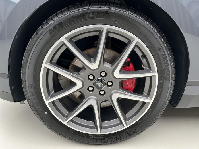 Land Rover Range Rover Velar P250 DYNAMIC SE AWD AUT CZ 2.0 Dynamic SE