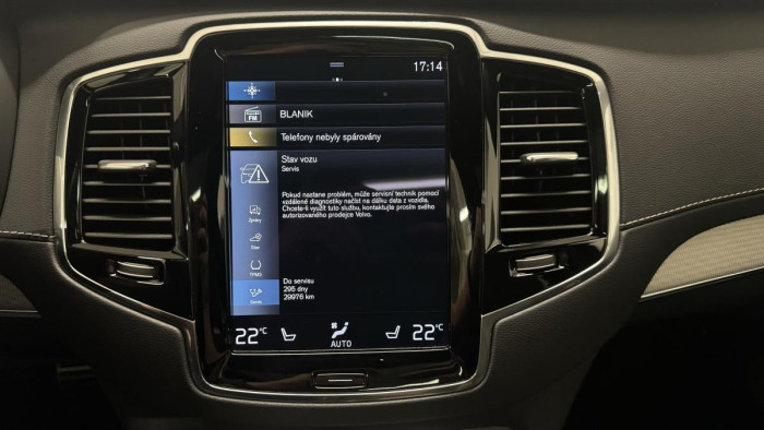 Volvo XC90 T8 AWD R-DESIGN REZERVACE