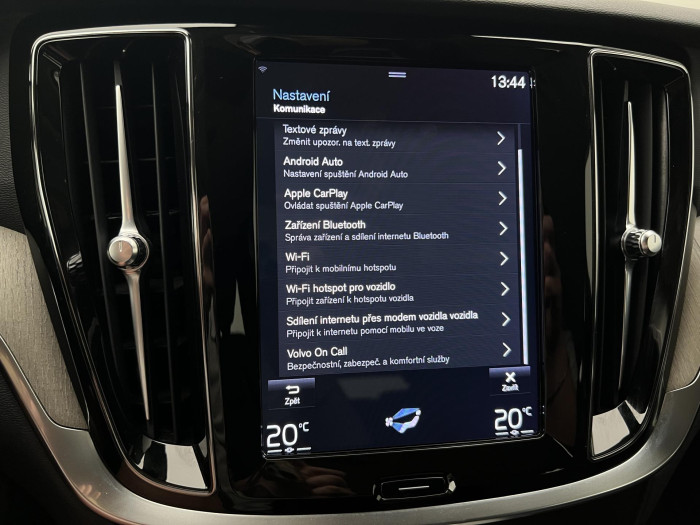 Volvo V60 D3 INSCRIPTION 1.maj. 2.0 d
