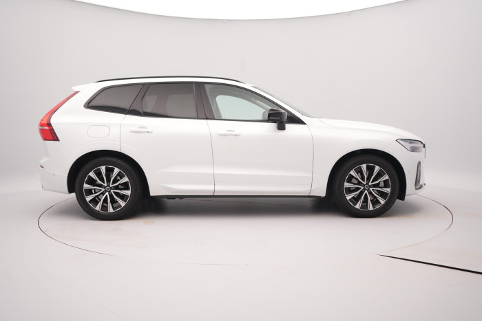 Volvo XC60 B5 AWD PLUS DARK AUT 1.maj.