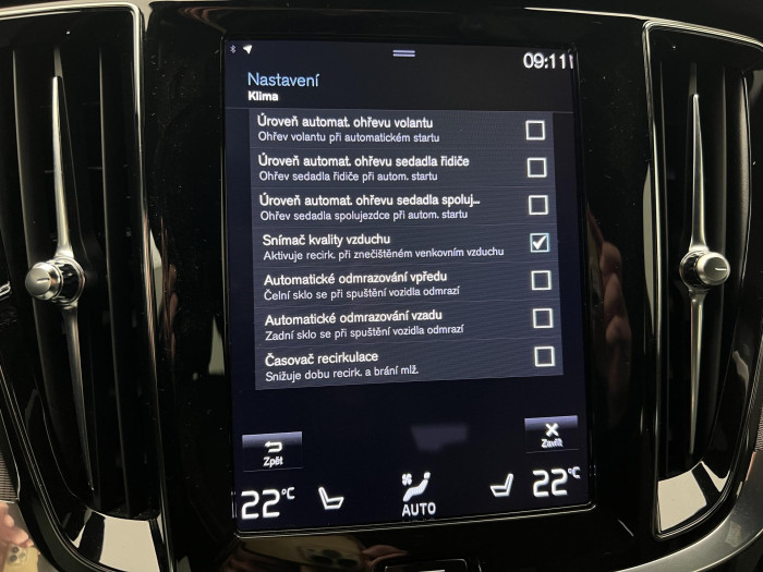 Volvo V60 B3 R-DESIGN AUT 1.maj.