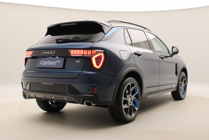 Lynk & Co 01 PHEV DCT AUT 1.maj REZERVACE