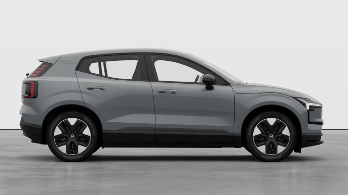 Volvo EX30 PURE ELECTRIC SINGLE PLUS