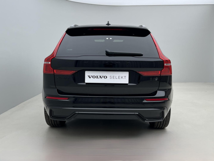 Volvo XC60 B5 AWD BLACK EDITION PLUS Aut