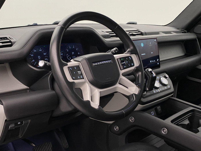 Land Rover Defender 110 P400 X-DYNAMIC HSE AWD CZ 3.0 Dynamic