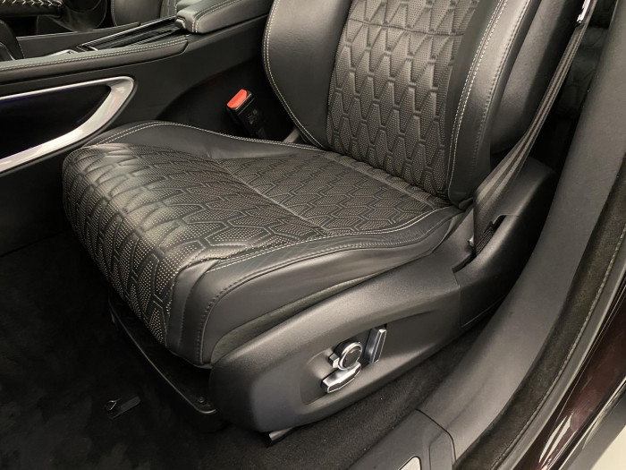 Jaguar F-Pace 5.0 V8 SVR AWD REZERVACE 5.0 V8