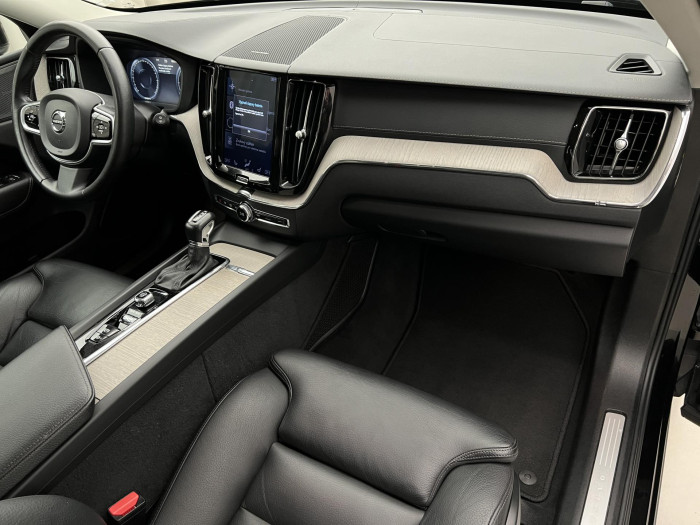 Volvo XC60 D4 AWD INSCRIPTION AUT 2.0 d