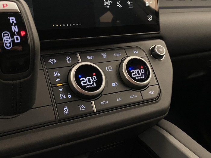 Land Rover Defender 110 X-DYNAMIC SE D250 3.0 d Dynamic SE