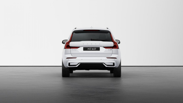 Volvo XC60 B5 AWD AUT DARK PLUS
