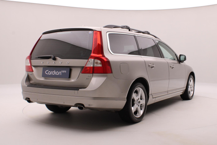 Volvo V70 D5 AWD SUMMUM AUT CZ 2.4 d Summum