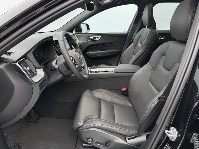 Volvo XC60 T6 AWD ULTRA BLACK EDITION 2.0 Edition