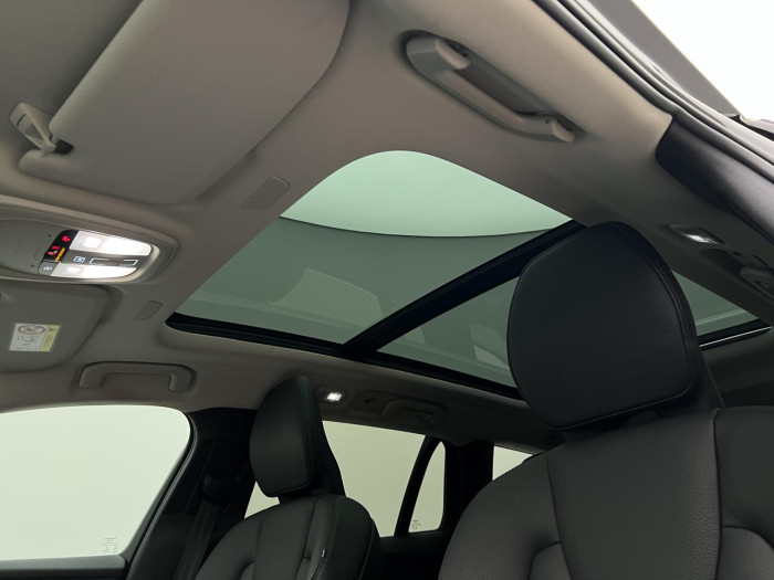 Volvo V60 B4 PLUS BRIGHT AUT 1.maj.