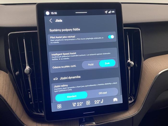 Volvo XC60 B5 AWD AUT DARK PLUS