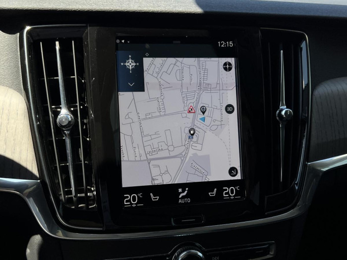 Volvo V90 CROSS COUNTRY B4 AWD Aut 1.maj